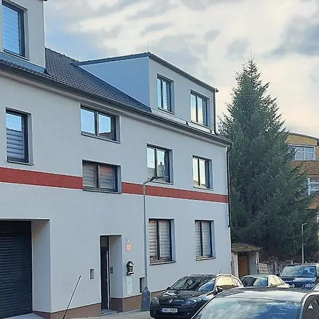 Apartament The Lume Flat - Self Check-in 2br Family In 8 Near Tram Praga