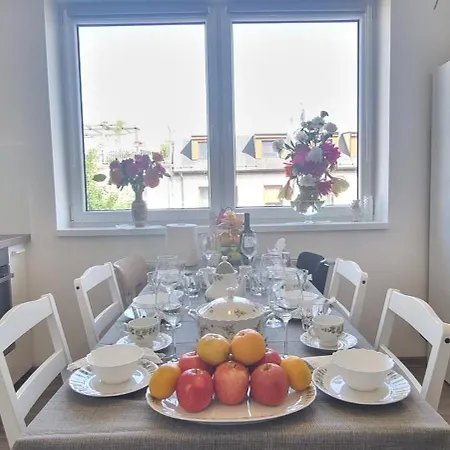 Apartament The Lume Flat - Self Check-in 2br Family In 8 Near Tram Praga